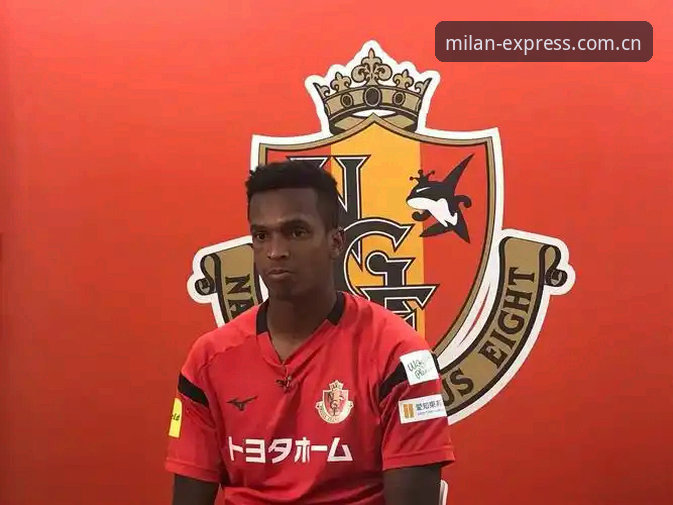 J1联赛速度榜深度分析：35公里/小时的“飞人”背后，普通球迷如何用米兰APP看懂这场速度盛宴？